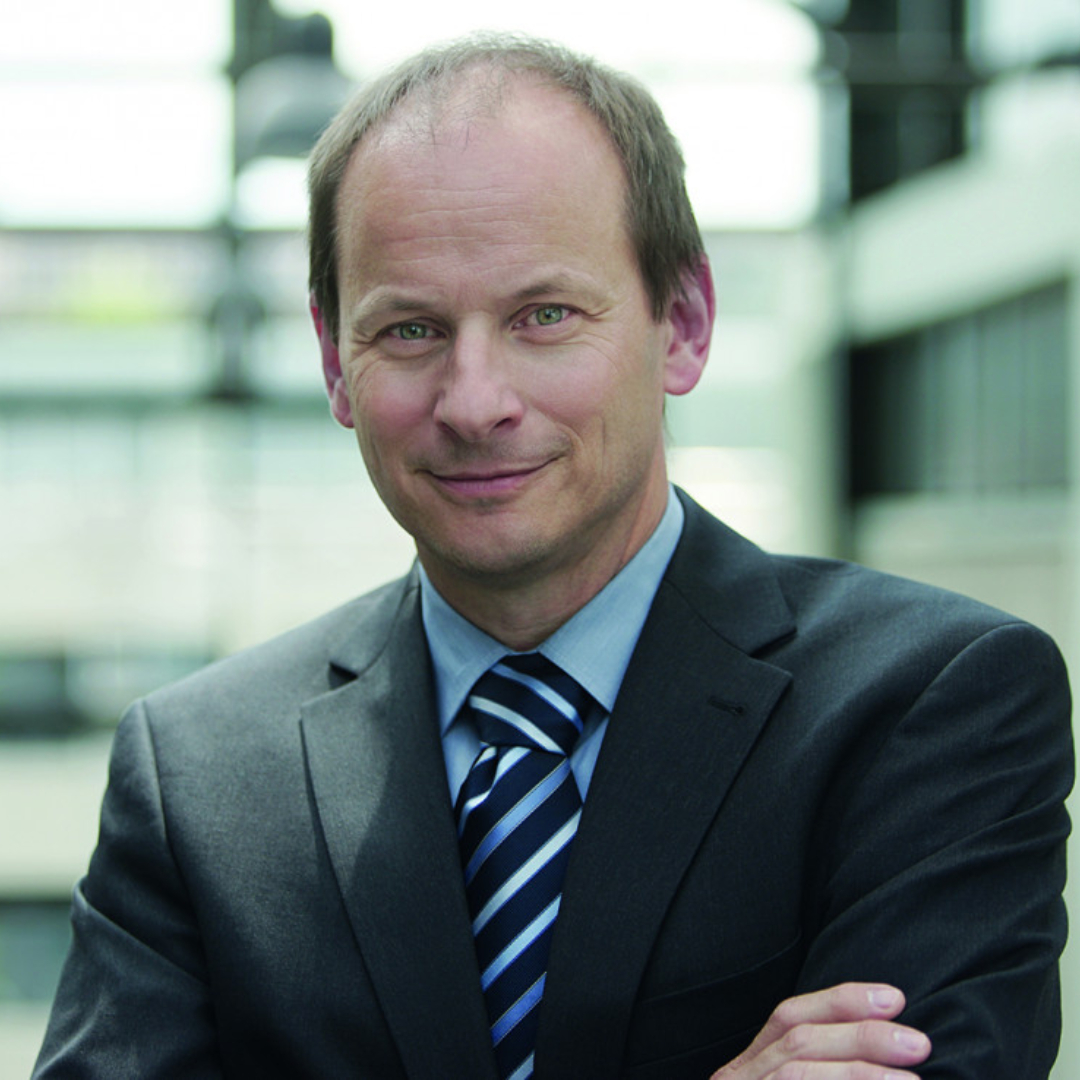 Häfner_Constantin_WEB